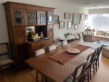 Cargar imagen en el visor de la galería, Comedor de Encino Americano 10 Sillas y 2 Trinchadores (CF2002251)