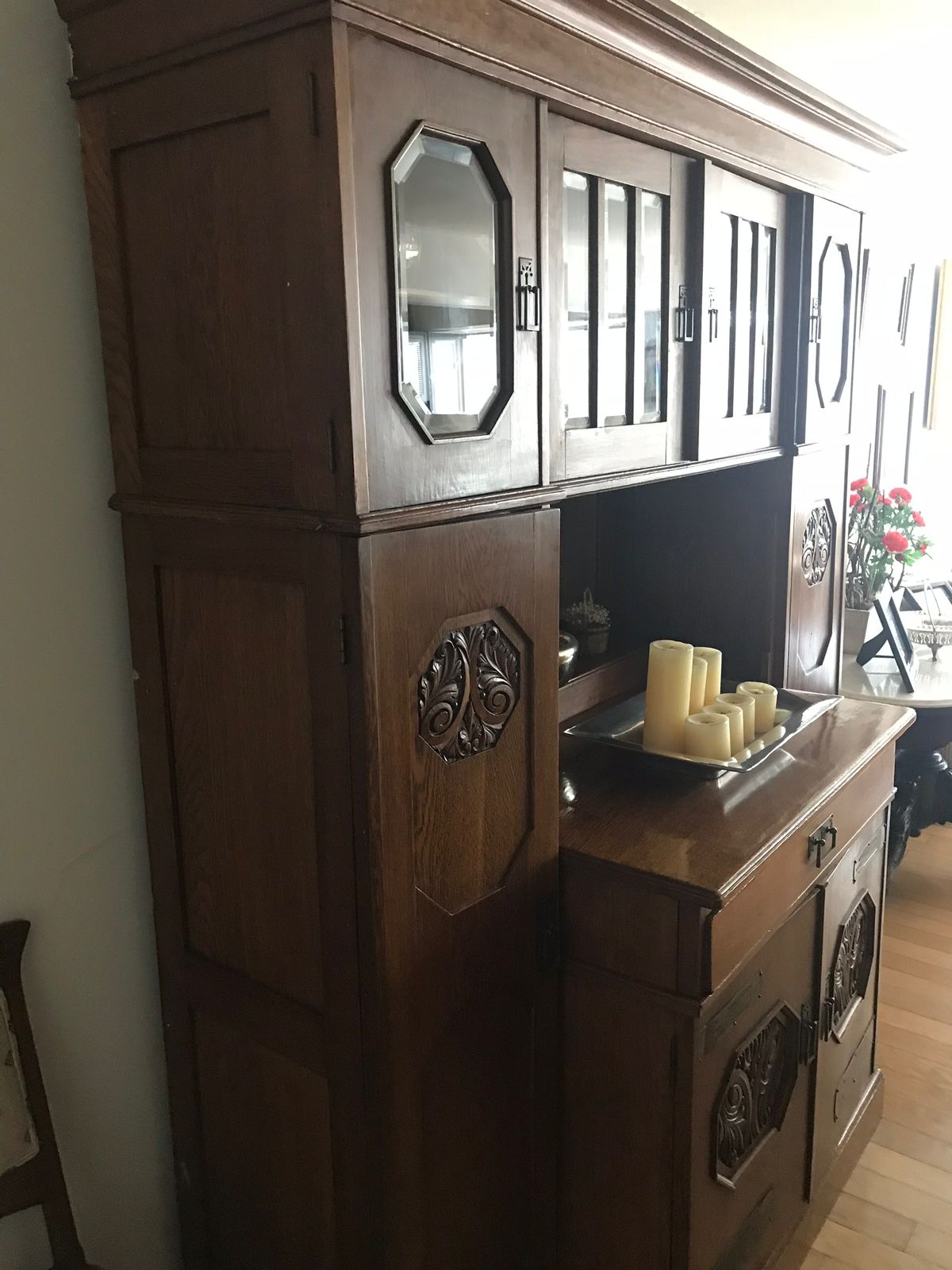 Comedor de Encino Americano 10 Sillas y 2 Trinchadores (CF2002251)