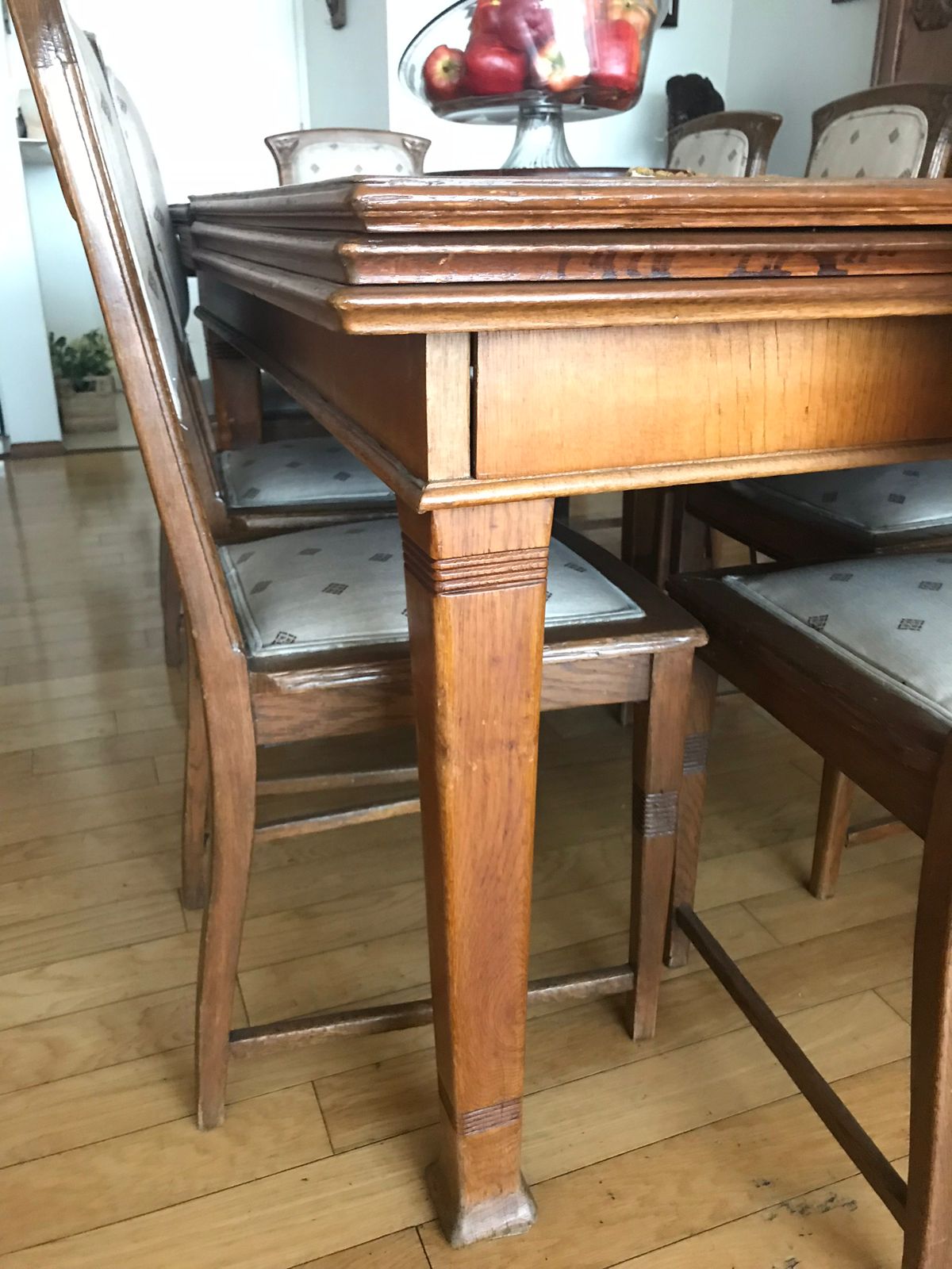 Comedor de Encino Americano 10 Sillas y 2 Trinchadores (CF2002251)