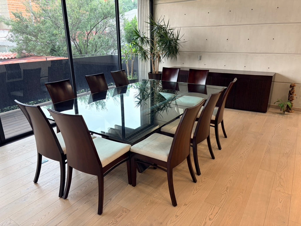 Comedor para 10 Personas con Trinchador