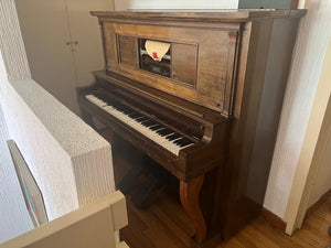 Pianola Brinkerhoff con mas de 200 rollos (para Reparar)
