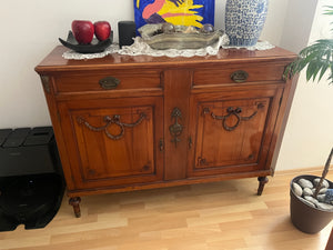 Comedor Antiguo con 6 Sillas, Trinchador, Vitrina y Bufetera (CF1802252)
