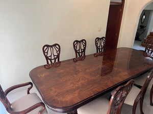Comedor Tipo Chipendale para 8 personas