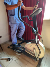 Cargar imagen en el visor de la galería, Elíptica Fitness Station XTerra
