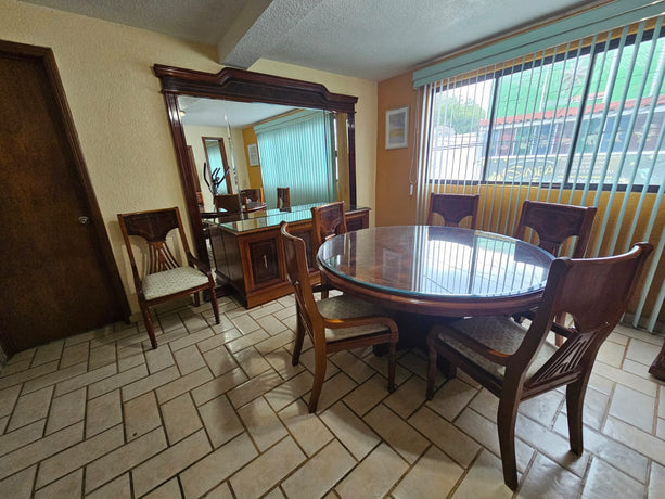 Comedor Redondo 6 Sillas con Trinchador con Espejos