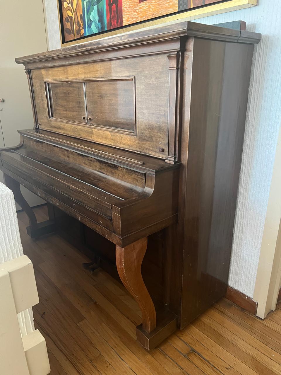 Pianola Brinkerhoff con mas de 200 rollos (para Reparar)