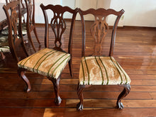 Cargar imagen en el visor de la galería, Comedor con 8 Sillas y Consola
