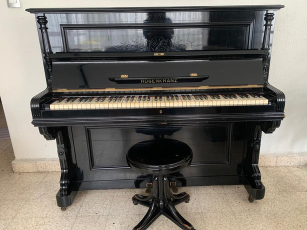 Piano Vertical Rosenkranz