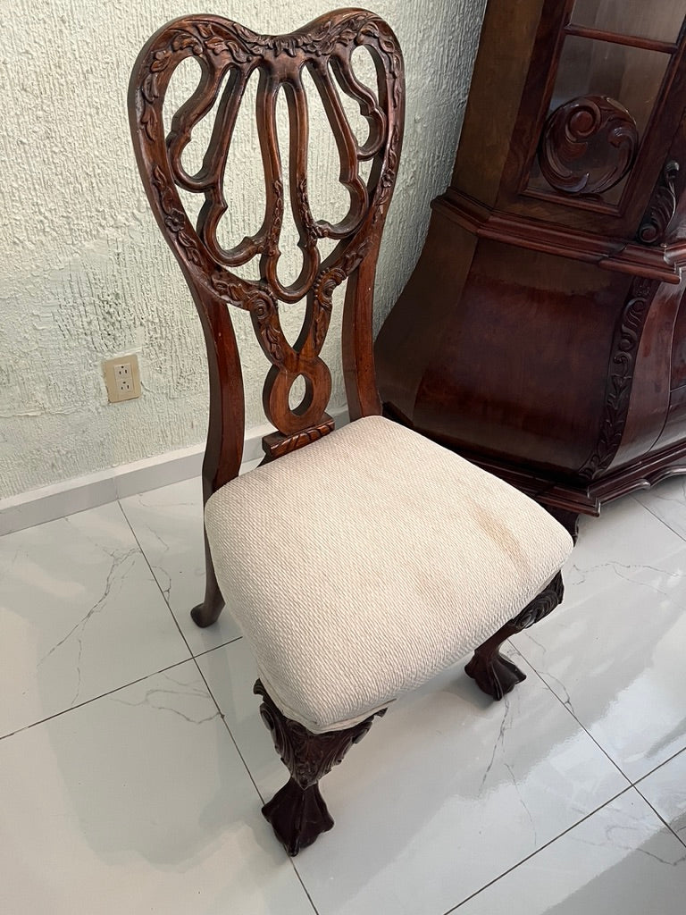 Comedor Tipo Chipendale para 8 personas