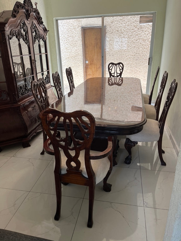 Comedor Tipo Chipendale para 8 personas