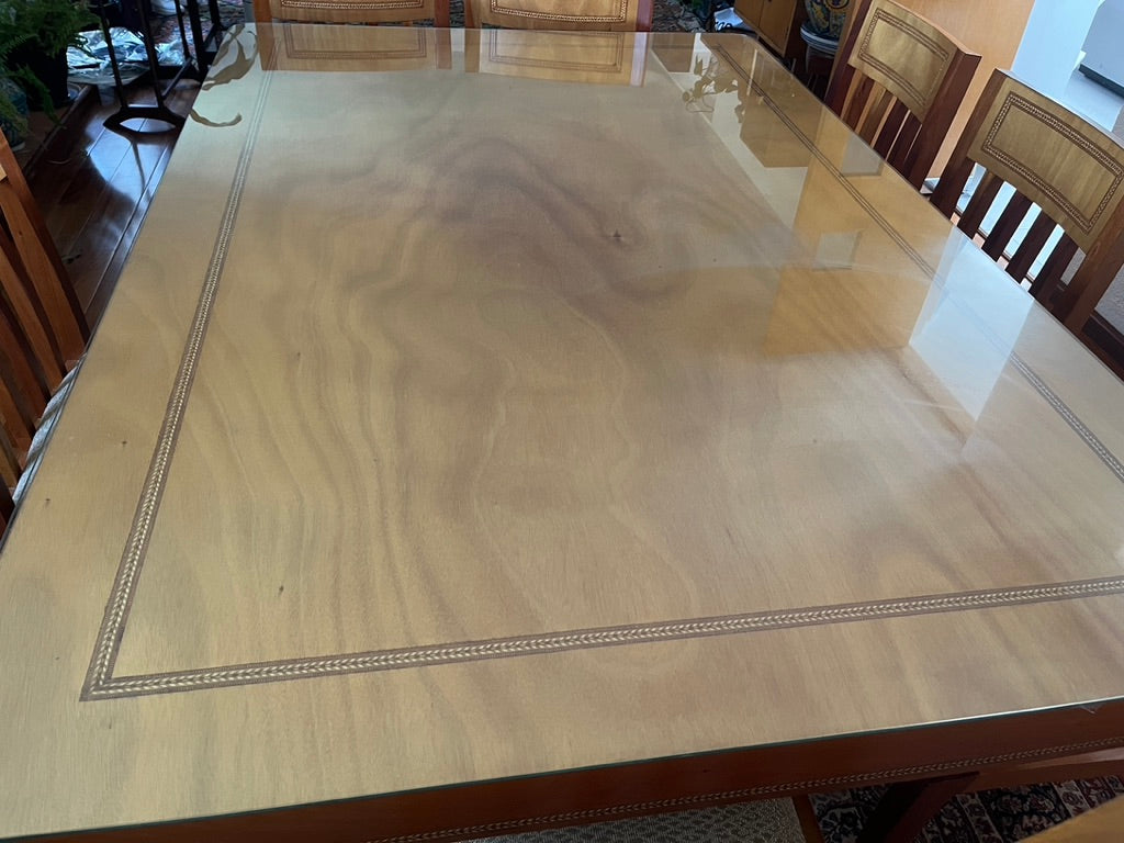 Comedor con 8 Sillas. Trastero y Mesa Auxiliar