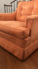Cargar imagen en el visor de la galería, Par de Sillones Color Durazno
